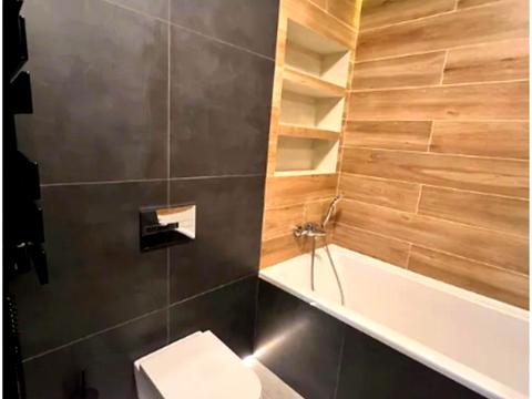 квартира за адресою Предславинська вул., 53