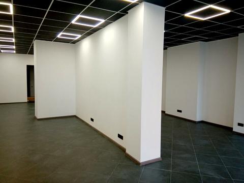 коммерческая по адресу Анны Ахматовой ул., 30