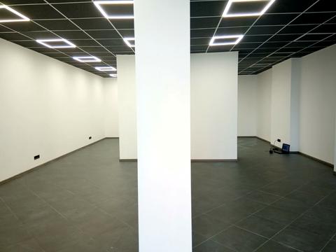 коммерческая по адресу Анны Ахматовой ул., 30