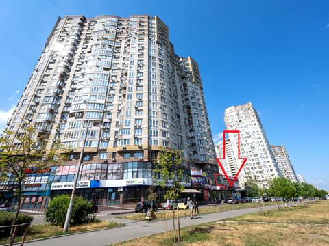 коммерческая по адресу Анны Ахматовой ул., 30