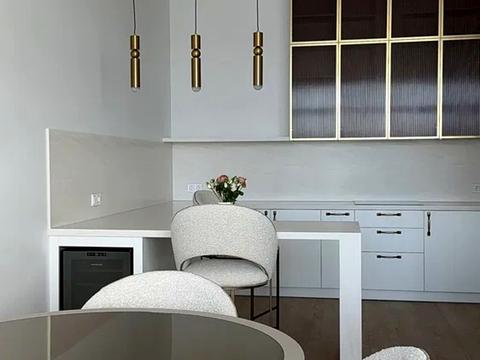 квартира по адресу Раисы Окипной ул., 18