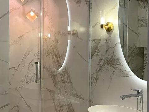 квартира по адресу Раисы Окипной ул., 18