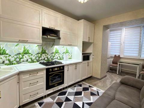 квартира за адресою Івана Похитонова вул., 9