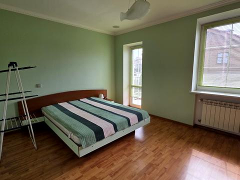 будинок за адресою Локомотивна вул., 28а