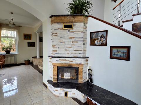 будинок за адресою Локомотивна вул., 28а