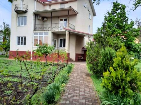 будинок за адресою Офіцерська вул.