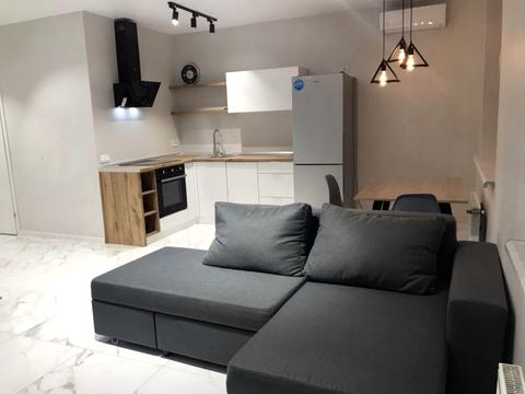 квартира за адресою Перлинна вул., 8