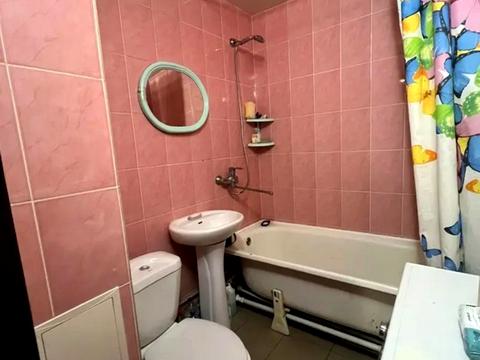квартира за адресою Москалівська вул. (Жовтневої Революції), 9