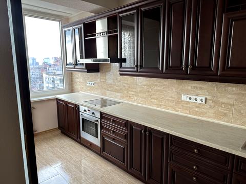 квартира за адресою Михайла Омеляновича-Павленка вул. (Суворова), 13