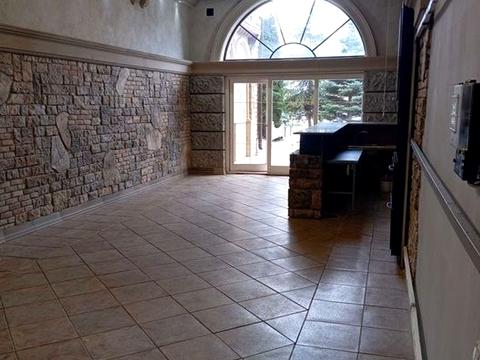 коммерческая по адресу Петра Григоренко просп. (Маршала Жукова), 39