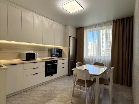 квартира за адресою Перлинна вул., 10