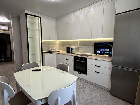 квартира за адресою Перлинна вул., 10