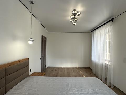 квартира за адресою Літературна вул. (Чехова), 27