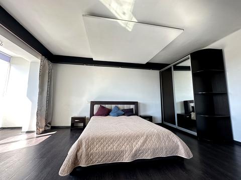 квартира за адресою Привокзальна вул., 8