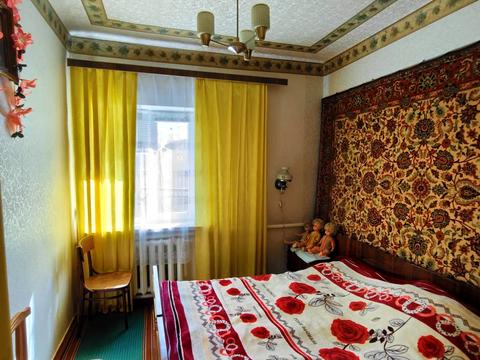 будинок за адресою Космонавтів