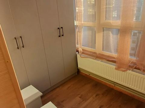 квартира за адресою Євгена Рихліка вул. (5-й Щорса), 13 к1