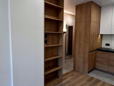 квартира за адресою Салютна вул., 2к7