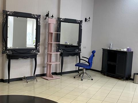 комерційна за адресою Січових Стрільців вул. (Артема), 42