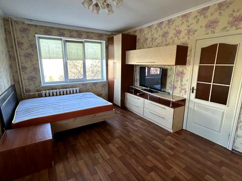 квартира за адресою Оріхуватська вул. (Бурмистенка), 12