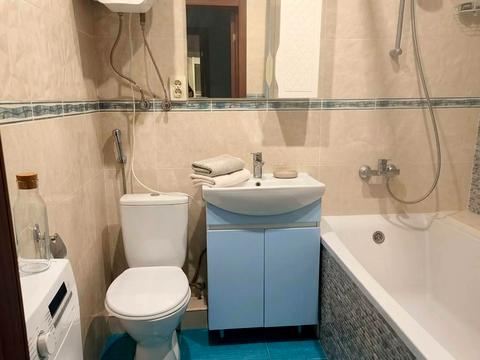 квартира по адресу Ревуцкого ул., 40-В