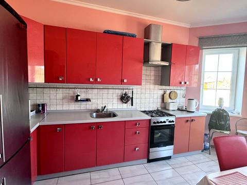 будинок за адресою Сонячна вул.