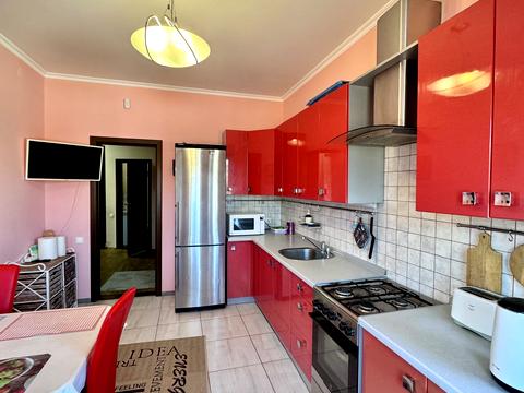 будинок за адресою Сонячна вул.