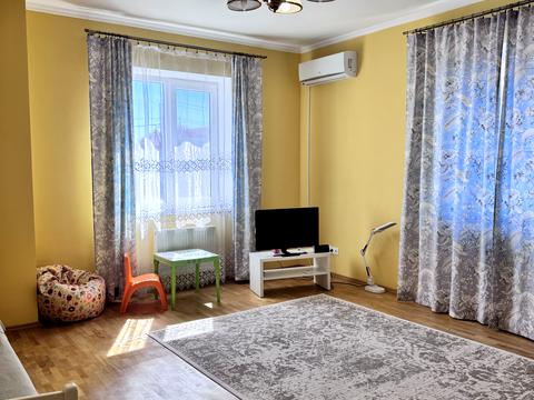 будинок за адресою Сонячна вул.