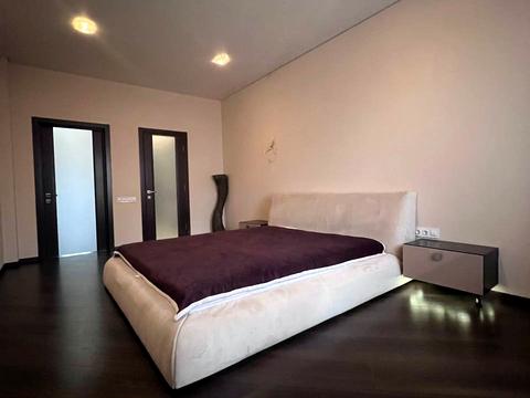 квартира за адресою Яблунева вул., 6