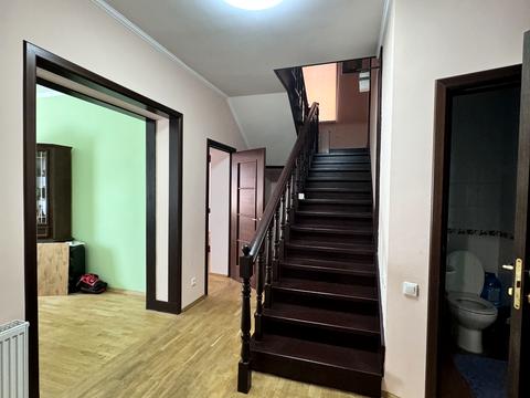 будинок за адресою Сонячна вул.