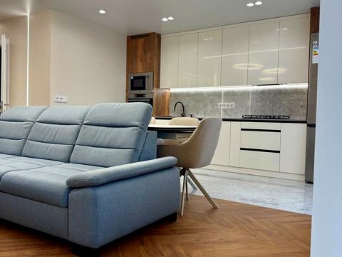 квартира по адресу Николаевская ул., 23