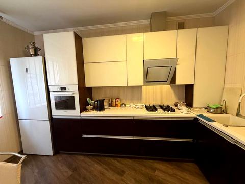 квартира по адресу Александра Черникова ул. (Красночечелевская), 1