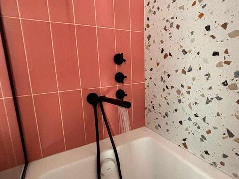 квартира за адресою Зарічна вул., 4