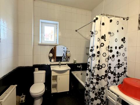 будинок за адресою Офіцерська вул.