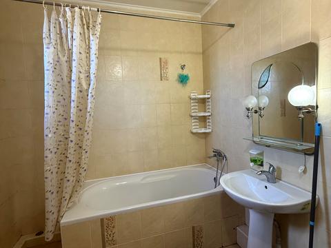 будинок за адресою Офіцерська вул.