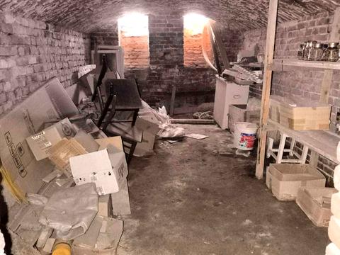 комерційна за адресою Лесі Українки вул., 43