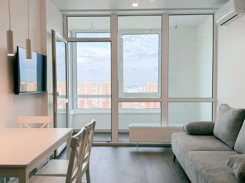 квартира по адресу Олександра Олеся ул., 9-А