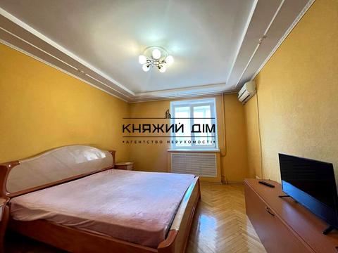 квартира по адресу Жилянская ул., 72