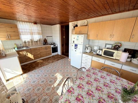 будинок за адресою с. Барахти, Волошкова