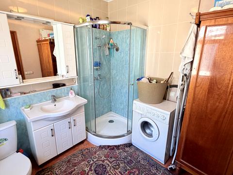 будинок за адресою с. Барахти, Волошкова