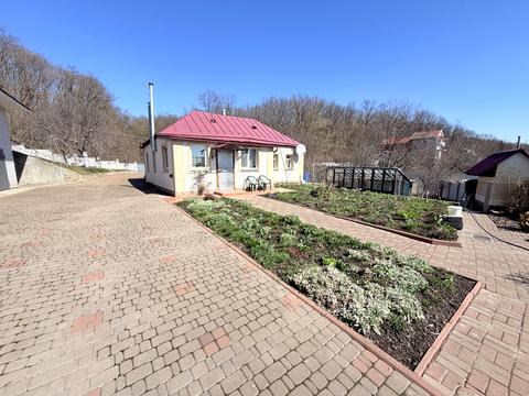 будинок за адресою с. Барахти, Волошкова