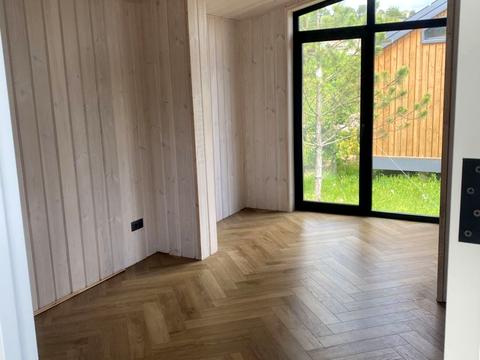 дом по адресу Долинна