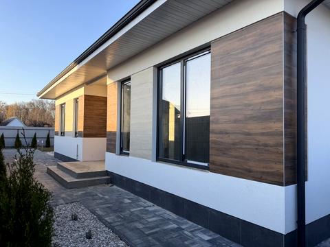 будинок за адресою Броварська