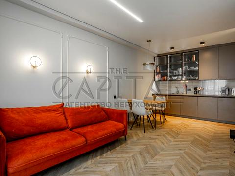 квартира по адресу Михаила Максимовича ул. (Трутенко Онуфрия), 26-В