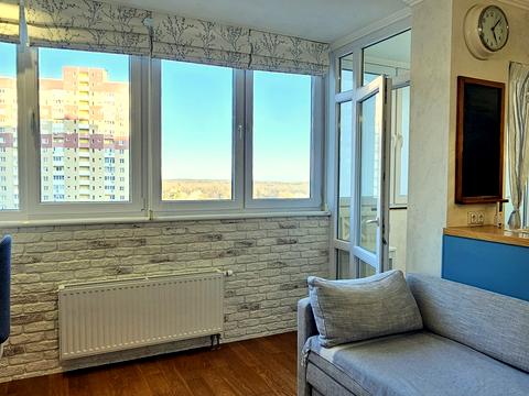 квартира за адресою Академіка Глушкова просп., 9-Д