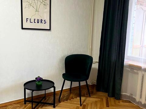 квартира за адресою Бутишів пров. (Андрія Іванова вул.), 12