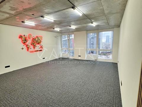 коммерческая по адресу Миколы Бажана просп., 6 к2
