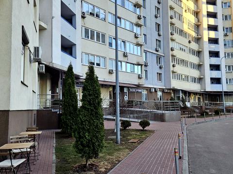 квартира за адресою Академіка Глушкова просп., 9-Д