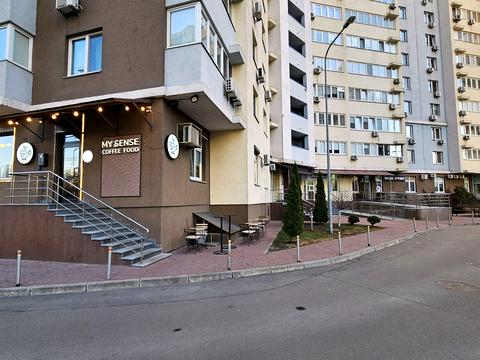 квартира за адресою Академіка Глушкова просп., 9-Д