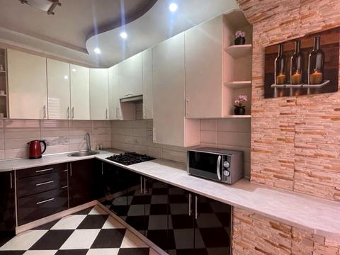 квартира за адресою Боголюбова вул., 10