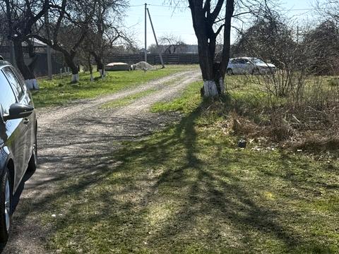 ділянка за адресою молодіжна